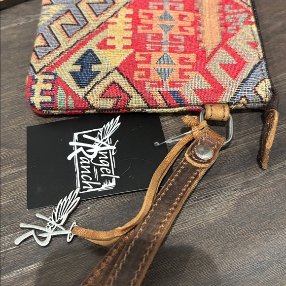 Angel Ranch Taylor Wristlet,Aztec rug print,leather strap,zip top & compartment - Picture 6 of 10